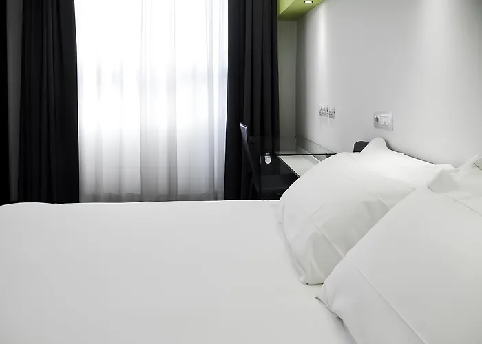 Loto Business Hotel 4*