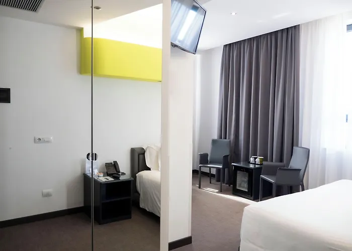 Loto Business Hotel